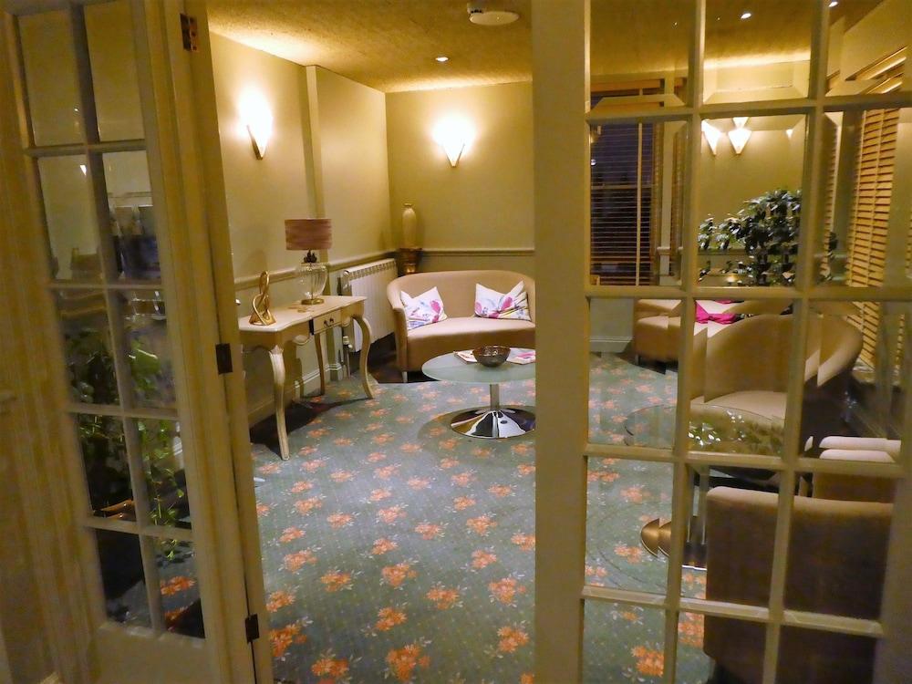 فندق Saint Saviourفي  فندق مونتيري شور كولكشن بإدارة بيست ويسترن المظهر الخارجي الصورة